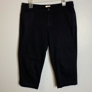 ST. JOHN’S BAY CROP PANTS***